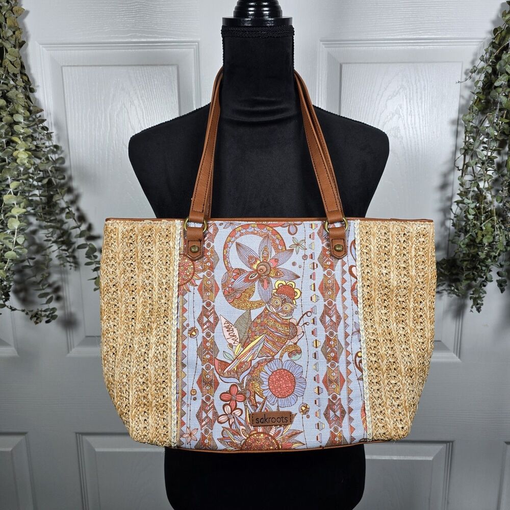 NWOT Sakroots Owl Meadow Medium Shoulder BagTote Straw Canvas Charm And Wallet
